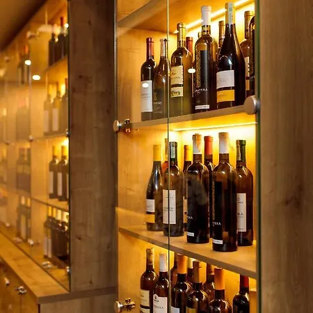 In 4* بانيا لوكا